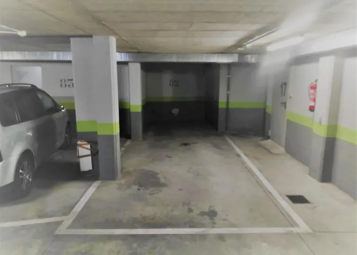 El Mirador Del Pilar - Parking Y Vistas A La Basílica * Saragoça